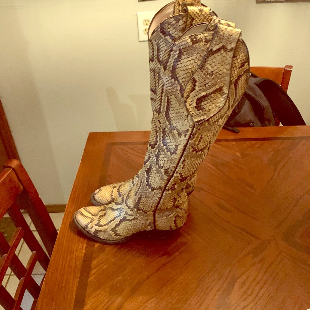 Cutter Bill Women’s Boots Size 8